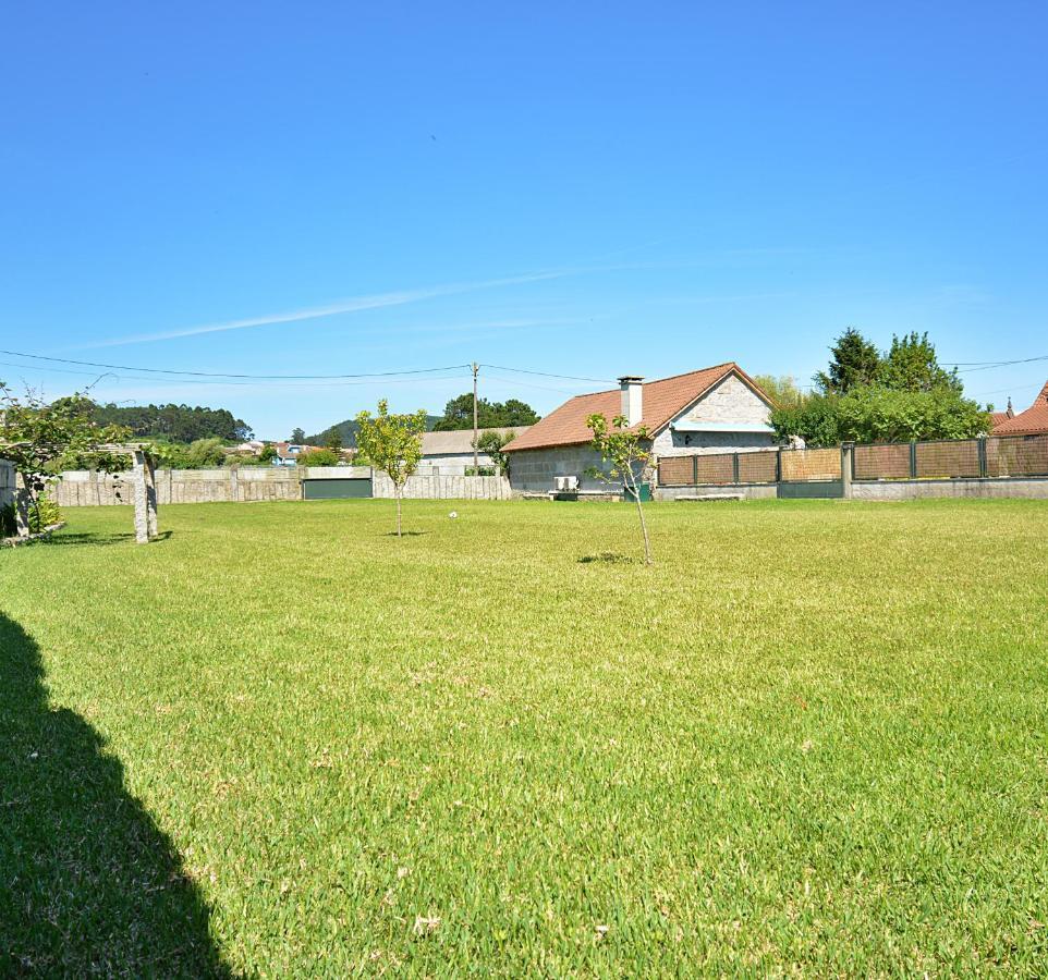 Galihost - Casa Con Precioso Jardin En Vilanova De Arousa Kültér fotó