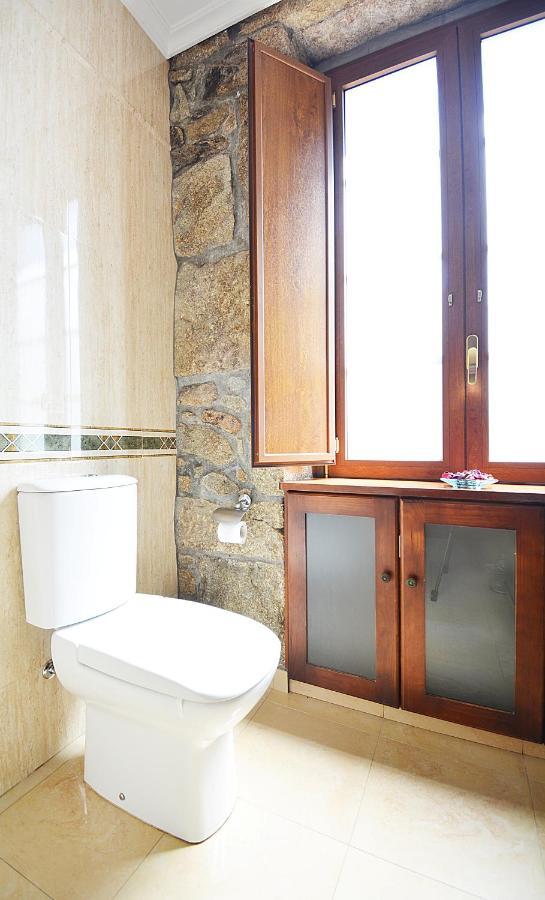 Galihost - Casa Con Precioso Jardin En Vilanova De Arousa Kültér fotó