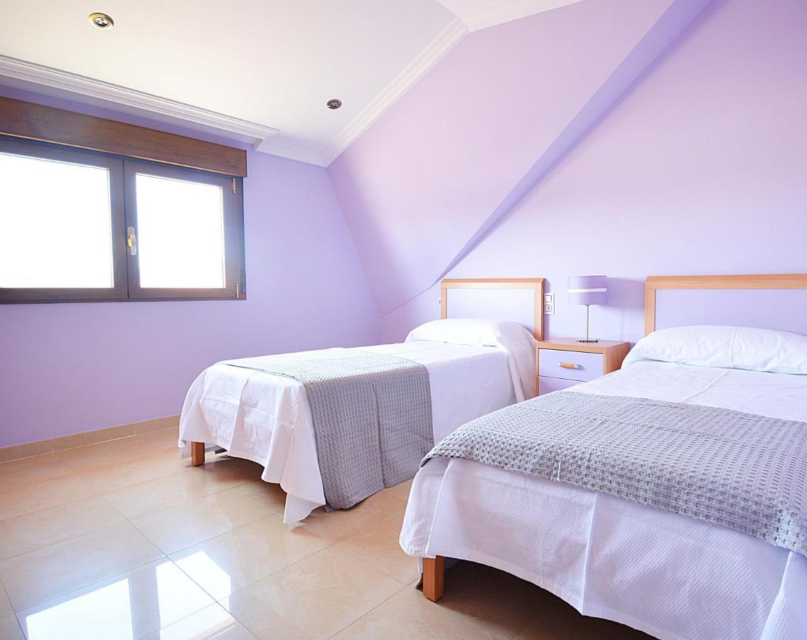 Galihost - Casa Con Precioso Jardin En Vilanova De Arousa Kültér fotó